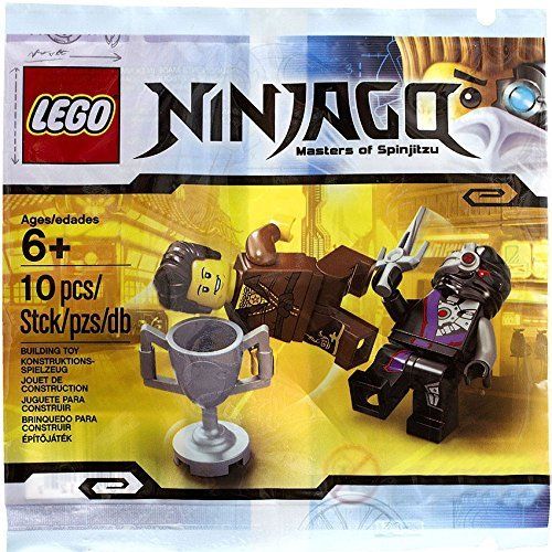 LEGO Dareth vs. Nindroid