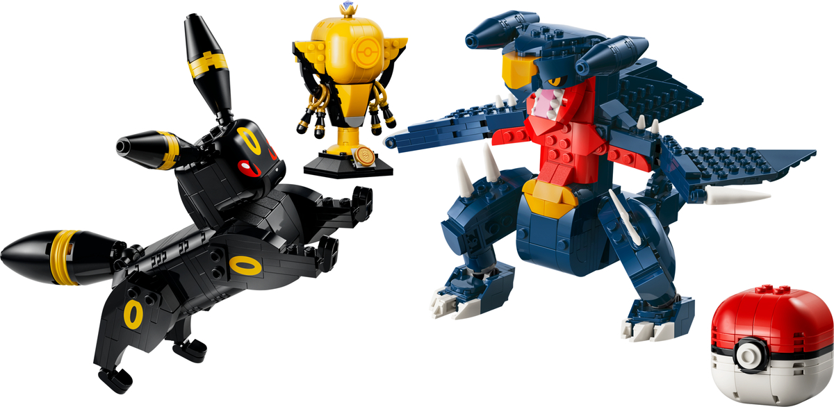 LEGO Umbreon vs. Garchomp Championship Battle